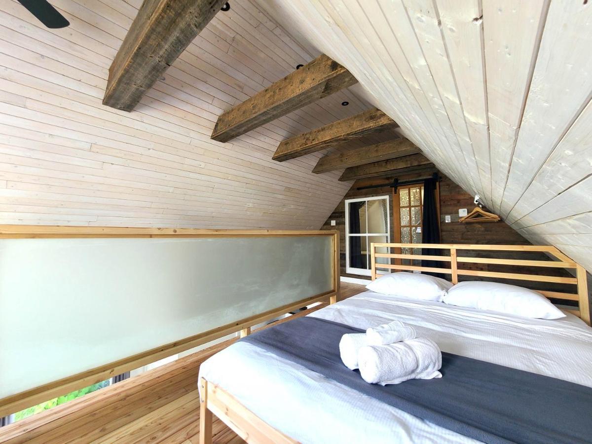Aux 4 vents - Auberg'Inn Carleton-sur-Mer Exterior foto