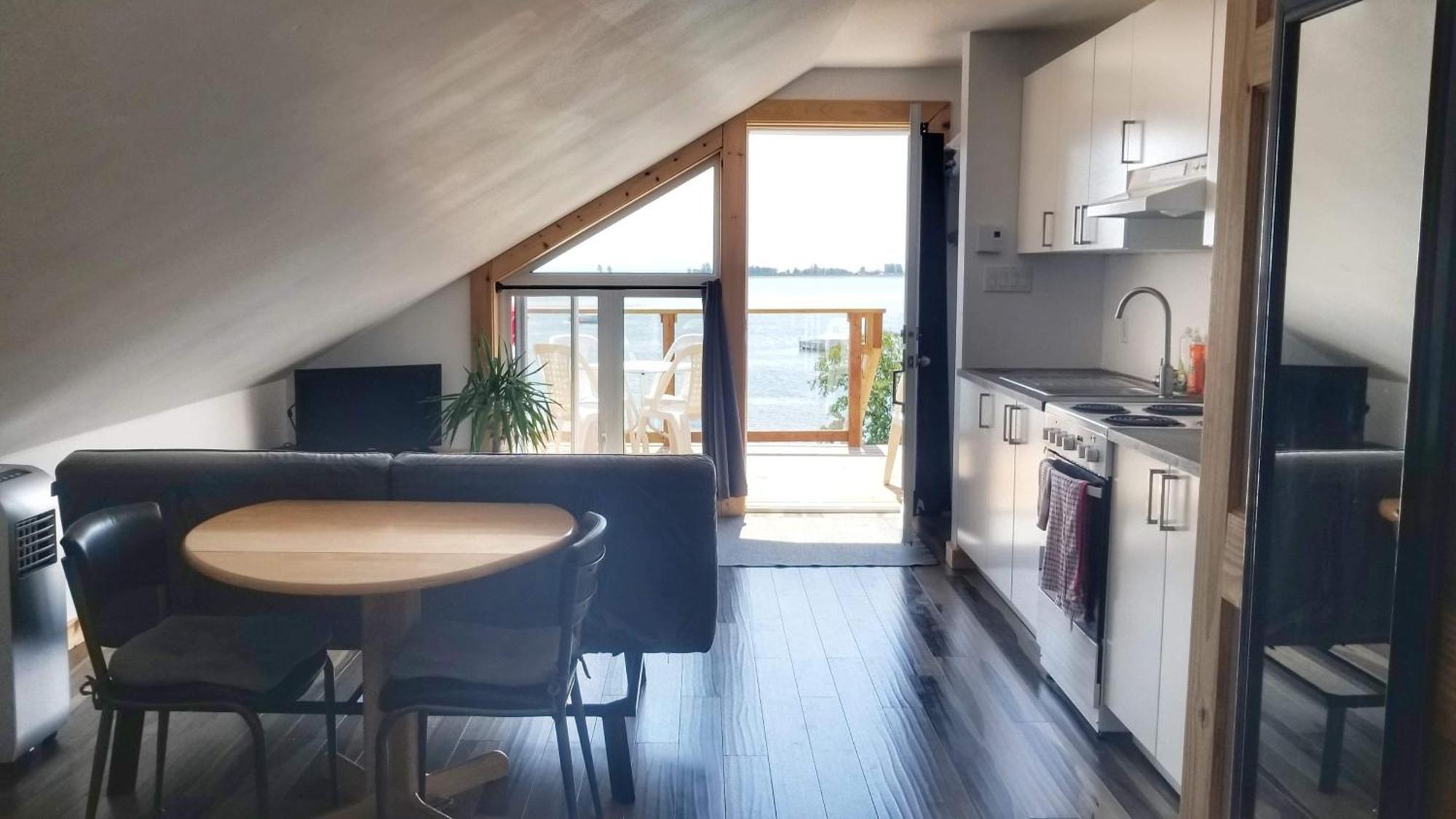 Aux 4 vents - Auberg'Inn Carleton-sur-Mer Exterior foto